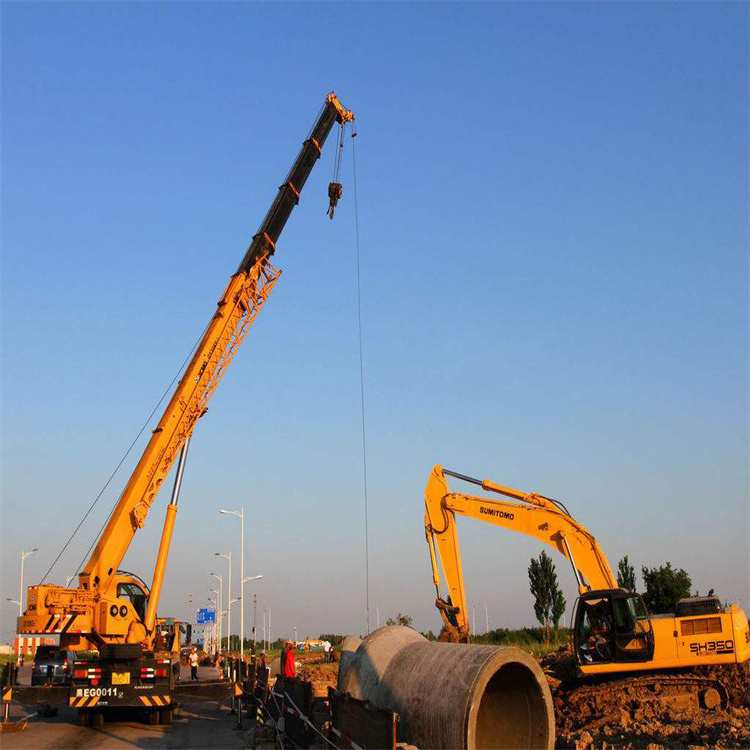 济水街道挖机用吊车怎么吊